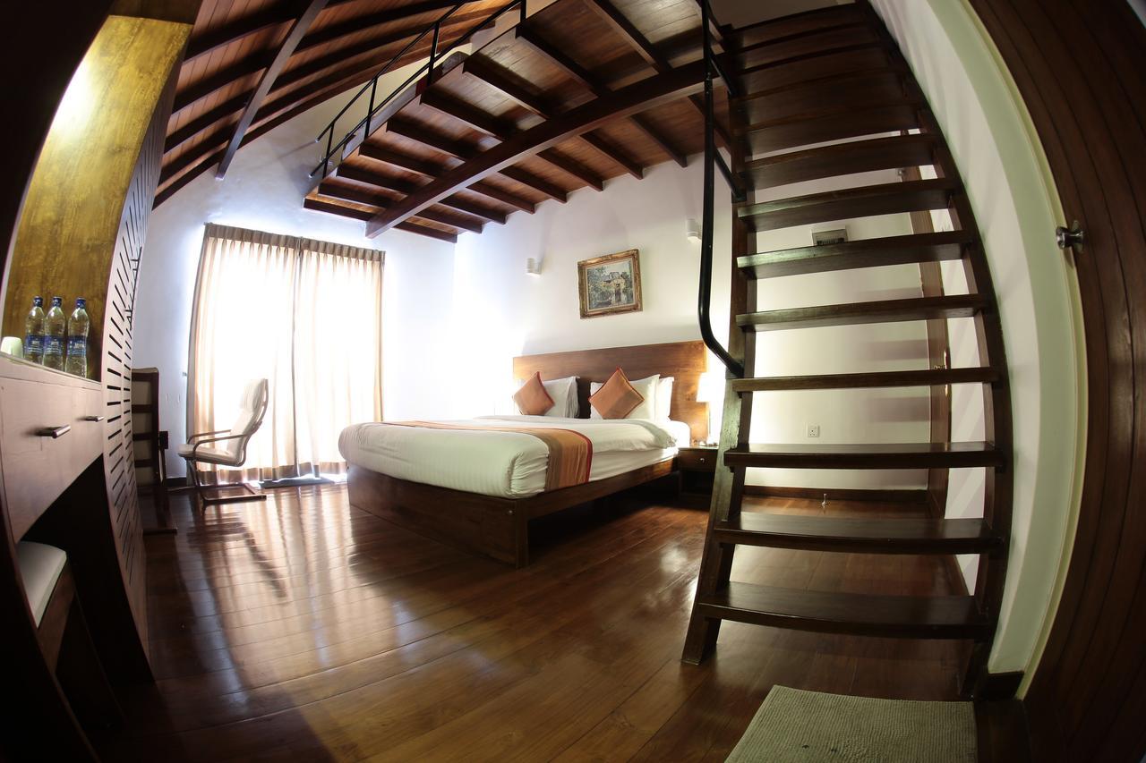 Standard Triple Room - Hill View